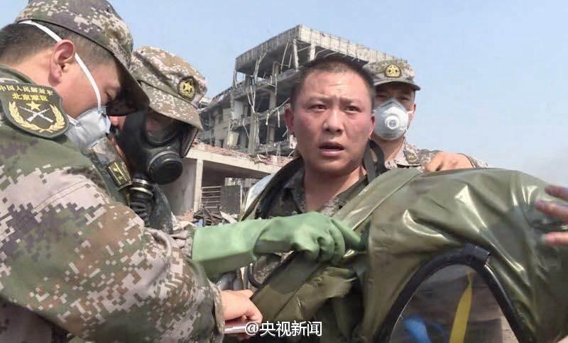 Milit?rische Spezialkr?fte r?umen in Tianjin auf