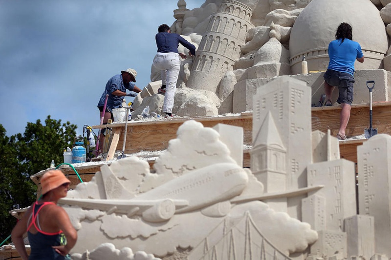 USA bauen welth?chste Sandskulptur
