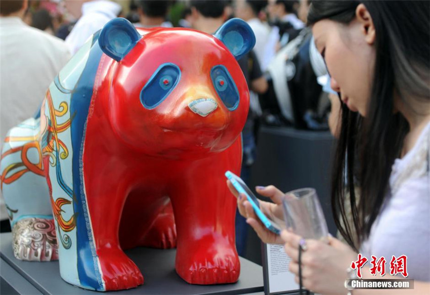 Panda-Kunstausstellung in Hongkong