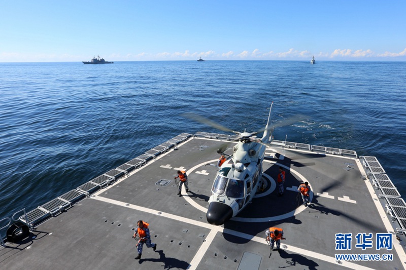 Erstes sino-amerikanisches Marineman?ver im Atlantik