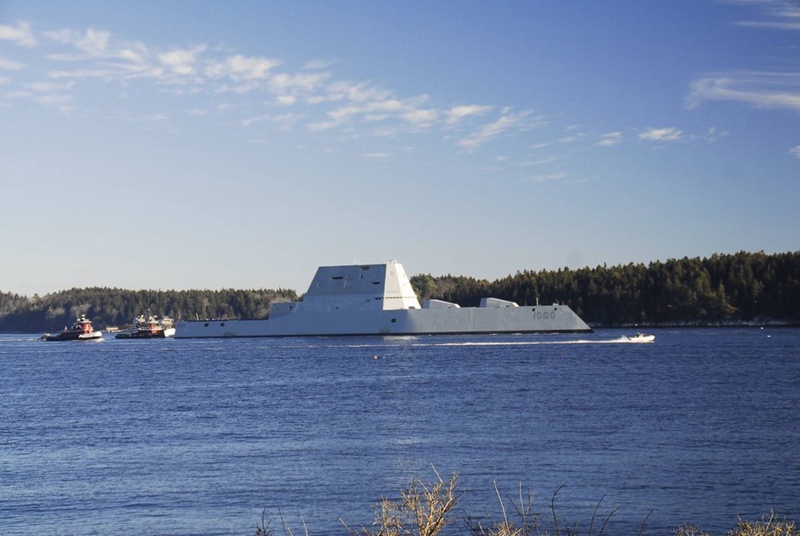 ?DDG-1000“ sticht zur Probefahrt in See 