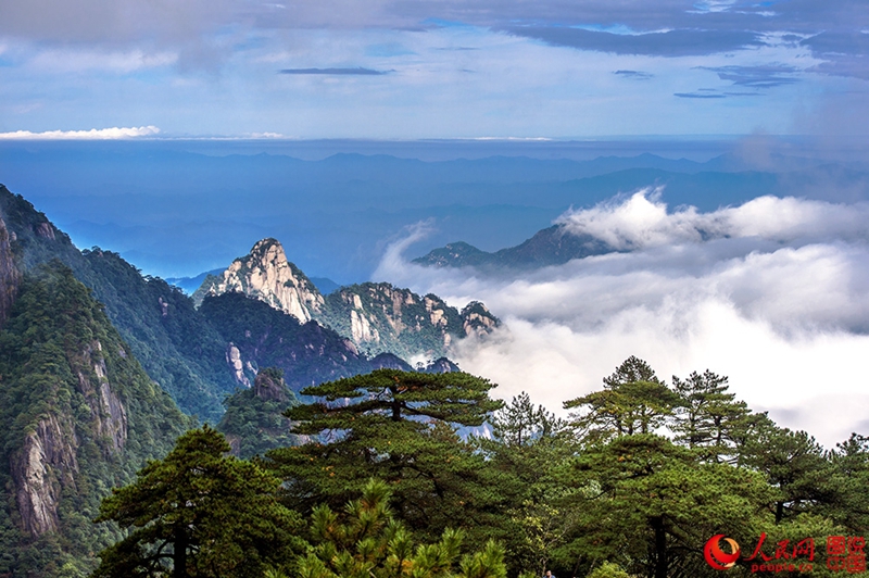 Das sch?ne Sanqing-Gebirge in Jiangxi
