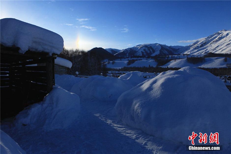 Schneewei?es M?rchenland in Xinjiang