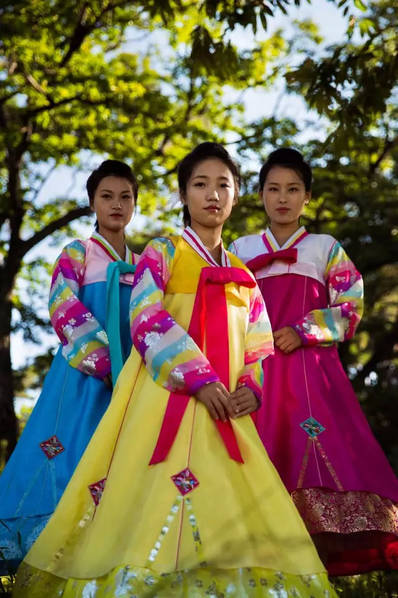 Sch?nheiten aus Nordkorea in den Augen einer rum?nischen Fotografin