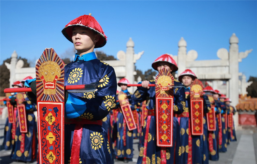 überblick über verschiedene Feiern anl?sslich des Frühlingsfests in China