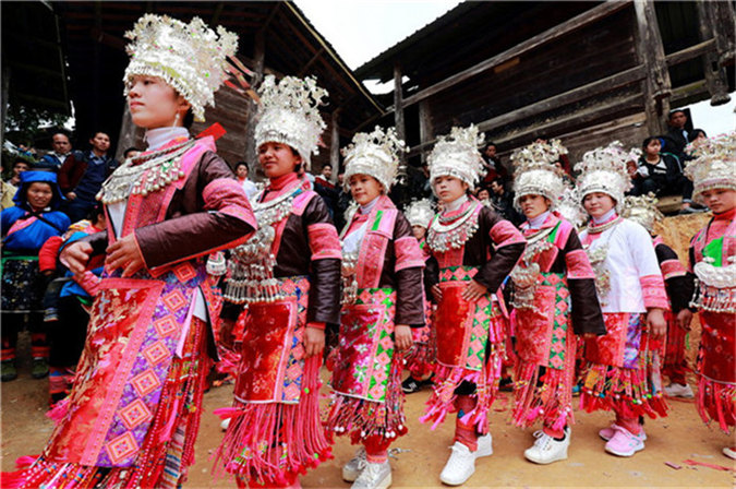 überblick über verschiedene Feiern anl?sslich des Frühlingsfests in China