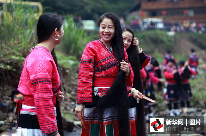 Guilin feiert das ?Fest des langen Haares“