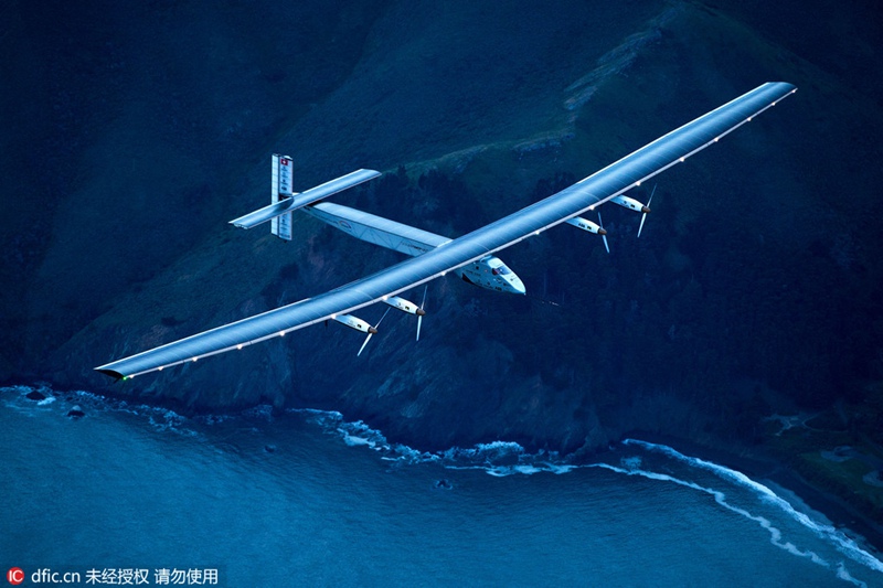 Schweizer Solarflugzeug in San Francisco gelandet