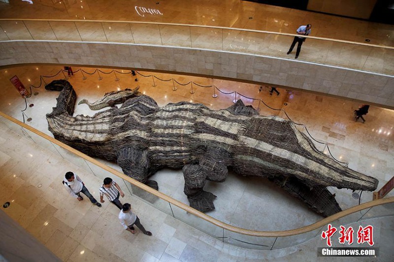 ?Riesenkrokodil“ treibt in Nanjing sein Unwesen