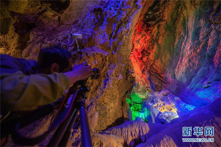 Abgrundtief sch?n – Besuch einer unterirdischen Schlucht in Shandong