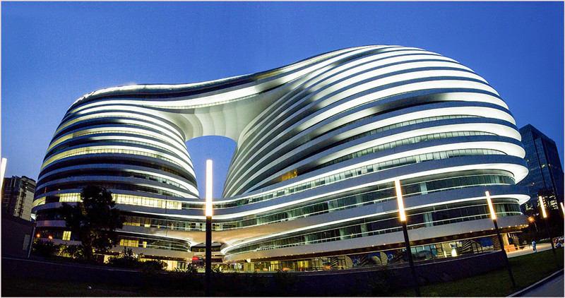 Fantastisches Geb?ude mit surrealer Pr?gung in Shanghai