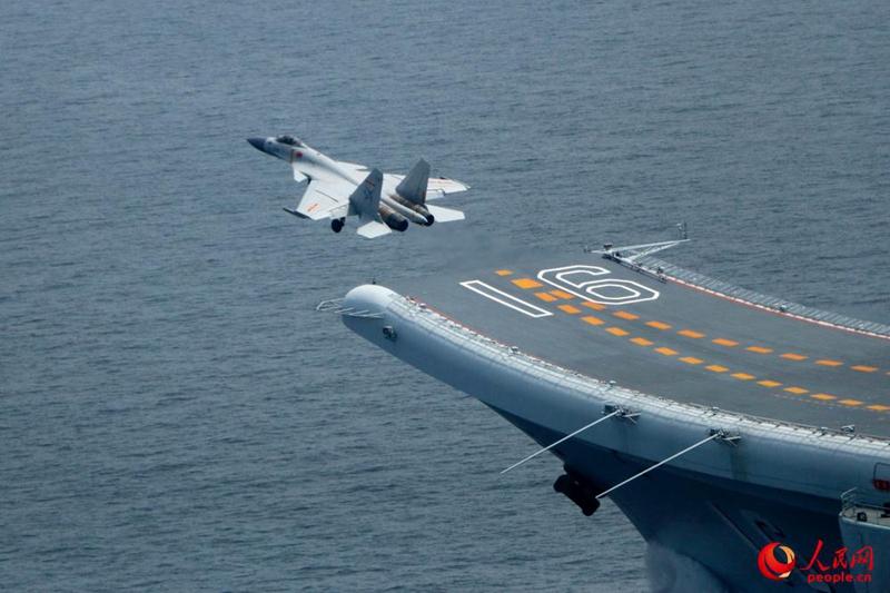 Chinesische Marine intensiviert Training der Flugzeugtr?ger-Piloten