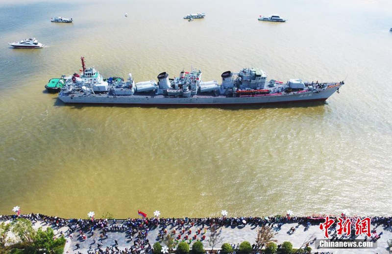 Ausgedienter Raketenzerst?rer erreicht Nanchang