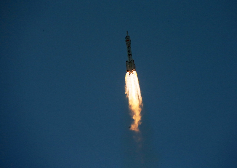 Raumschiff Shenzhou 11 mit zwei Astronauten erfolgreich ins All gestartet