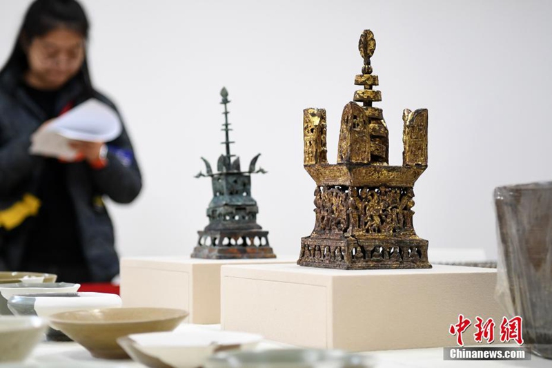 Gro?fund bei Ausgrabungen in der Ruine Qinglong Zhen