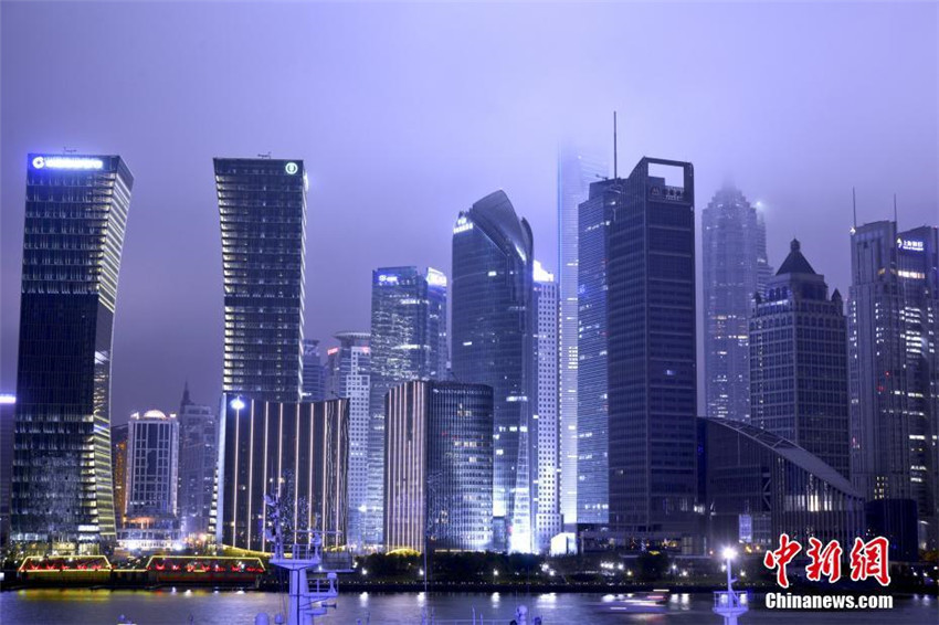 Shanghai bei Nacht