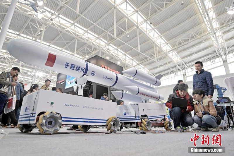 Chinas gr??te Robotikmesse in Tianjin er?ffnet