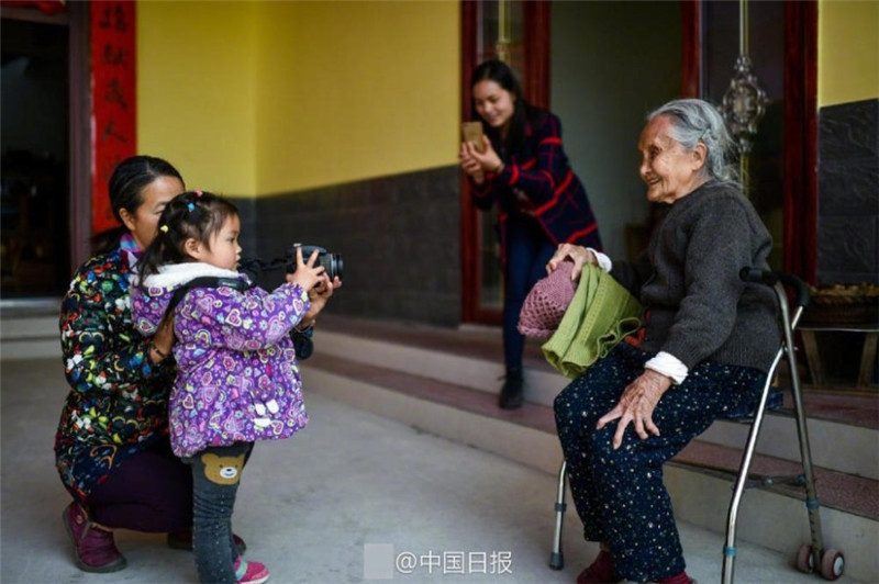 105-j?hrige Fotografin aus Guangxi