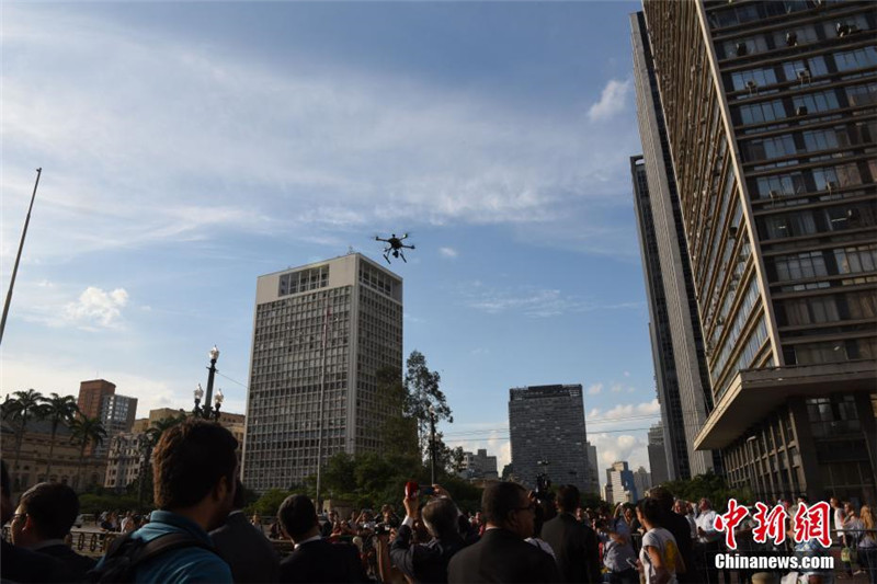 Chinas Hightech-Dronen fliegen bald auch in Brasilien
