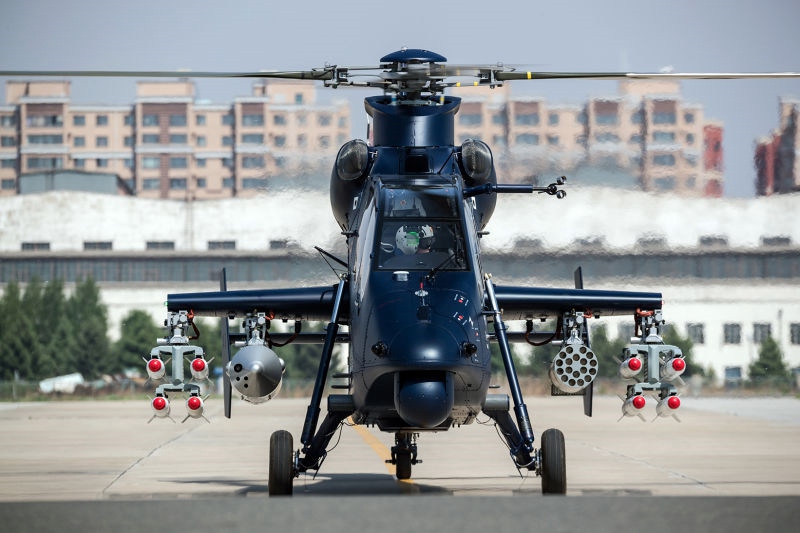 Angriffshubschrauber Z-19E begeht Jungfernflug