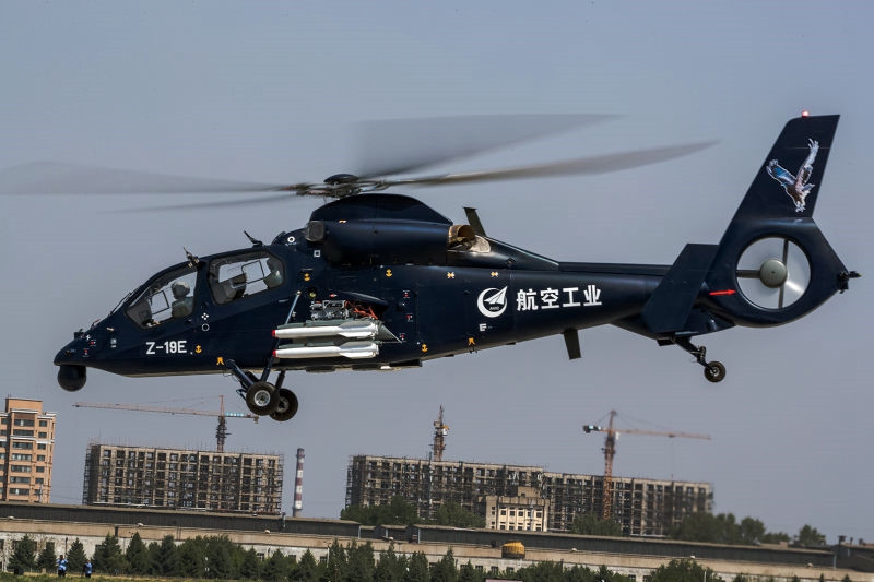 Angriffshubschrauber Z-19E begeht Jungfernflug