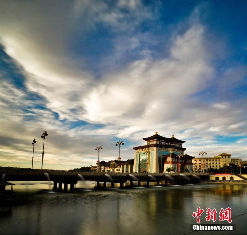 Dunhuangs wundersch?ne Wasserlandschaft