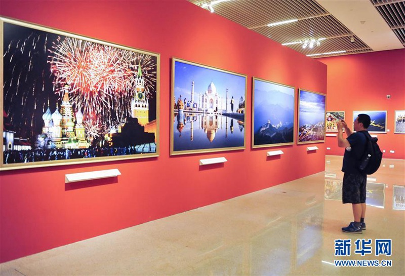 Fotoausstellung von Medienkan?len der BRICS-Staaten in Beijing
