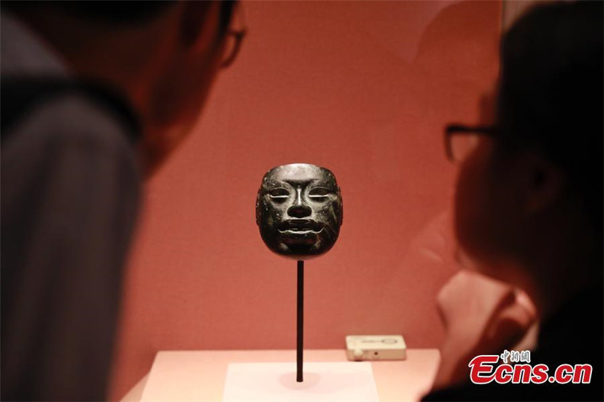 Kulturgegenst?nde des britischen Museums in Shanghai ausgestellt