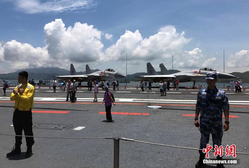 Flugzeugtr?ger ?Liaoning“ in Hongkong ?ffentlich zug?ngig