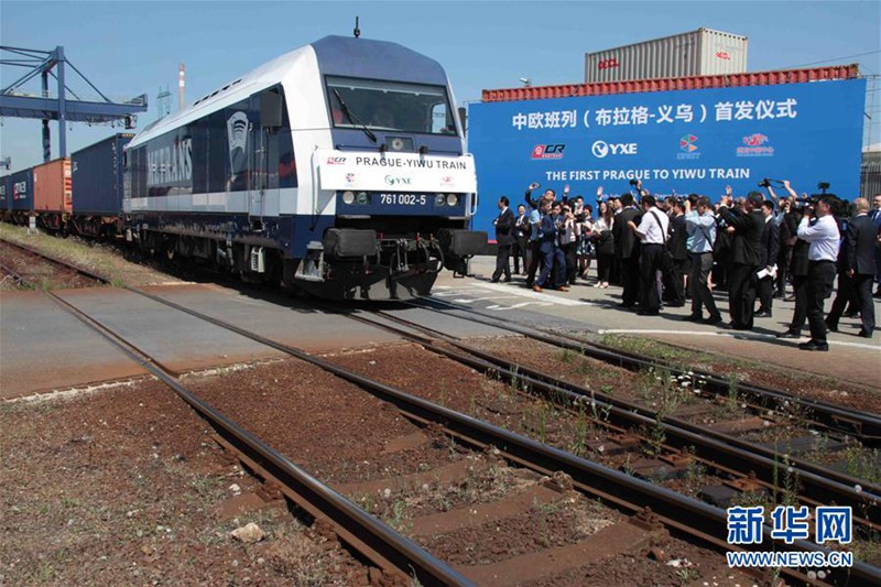 Erster Güterzug von Prag nach Yiwu nimmt Betrieb auf