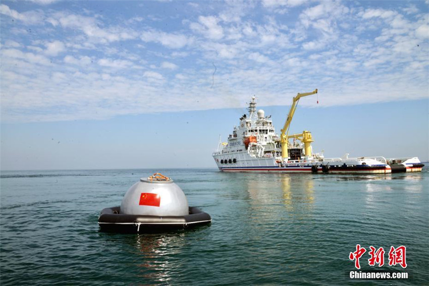 Chinesische und europ?ische Astronauten absolvieren Seerettungstraining