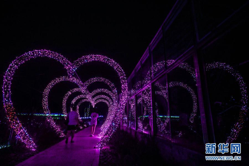 Lichtshow in Zhejianger Dorf
