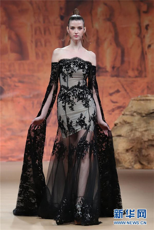 China Fashion Week er?ffnet
