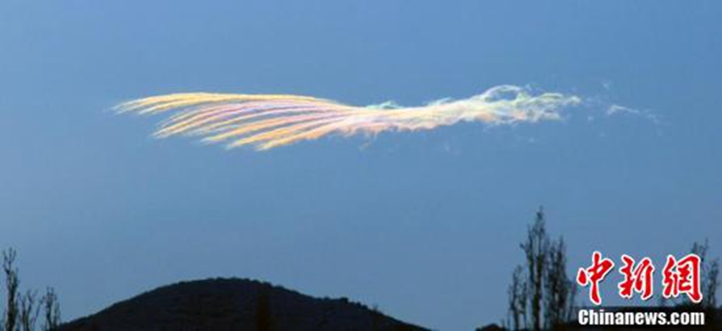 Bunte Wolken am Himmel von Tianchi in Xinjiang