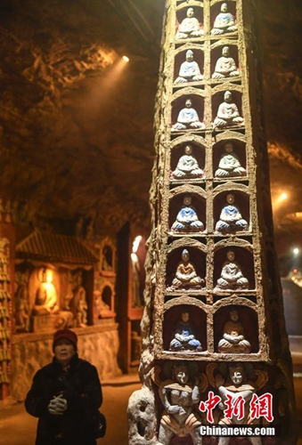 Bedeutende buddhistische Grotten für die ?ffentlichkeit zug?nglich