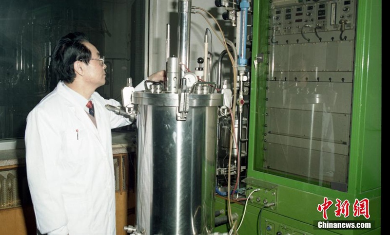 Sprengstoffexperte und Virologe gewinnen Chinas h?chste wissenschaftliche Auszeichnung