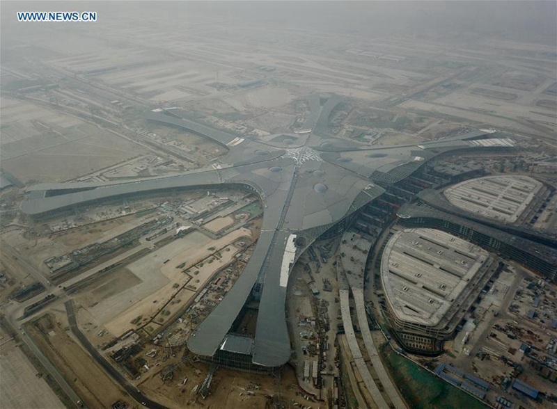 Beijings neuer Flughafen überdacht