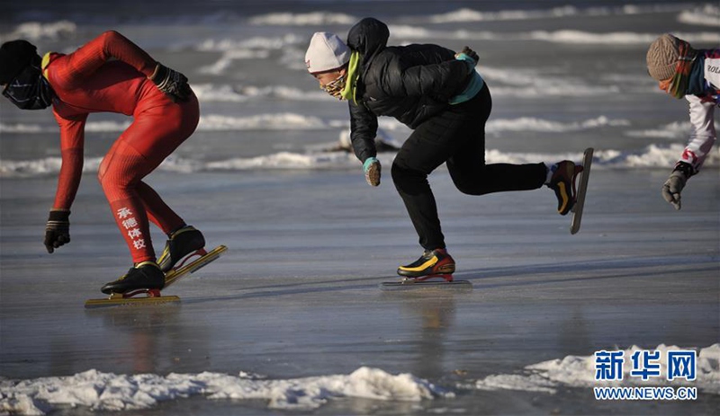 Schüler machen Wintersport