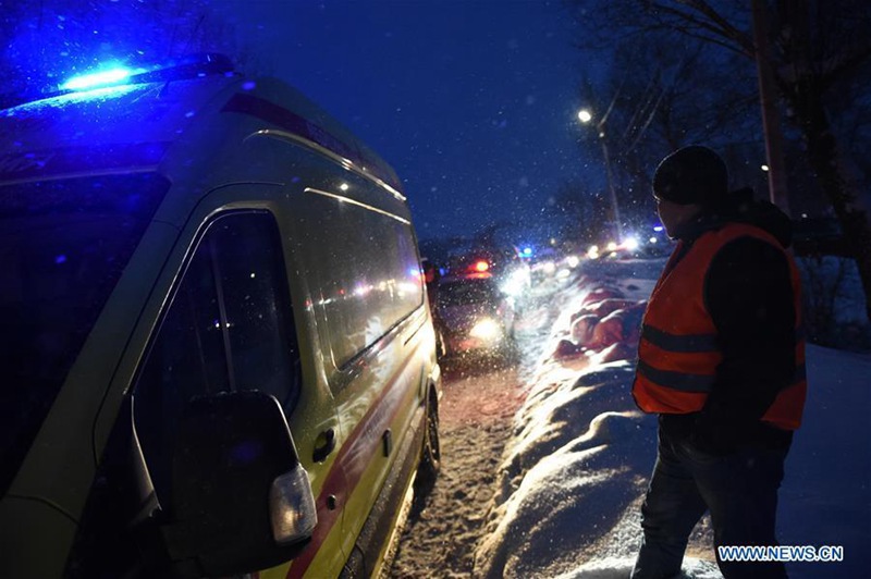Russisches Flugzeug mit 71 Passagieren an Bord abgestürzt 
