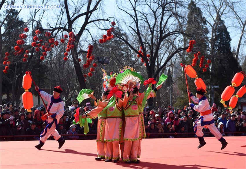 Tempelmarkt zum Frühlingsfest in Beijing veranstaltet