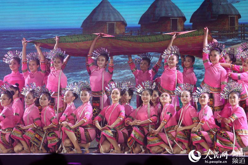 Filmfestival ?Goldener Hahn und Hundert Blumen“ in Haikou er?ffnet