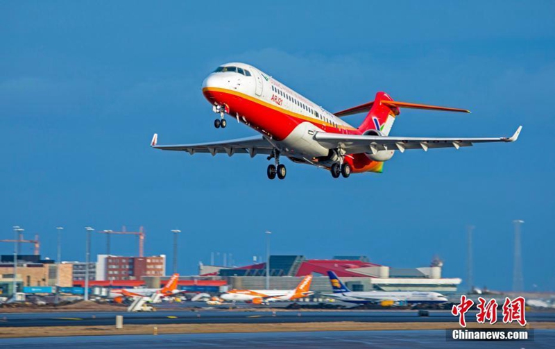 Chinas Regionaljet absolviert Testflug in Island