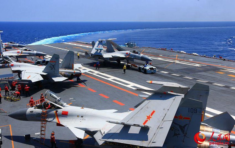 Die Kampfgruppe des Flugzeugtr?gers Liaoning führte Konfrontationsübungen durch