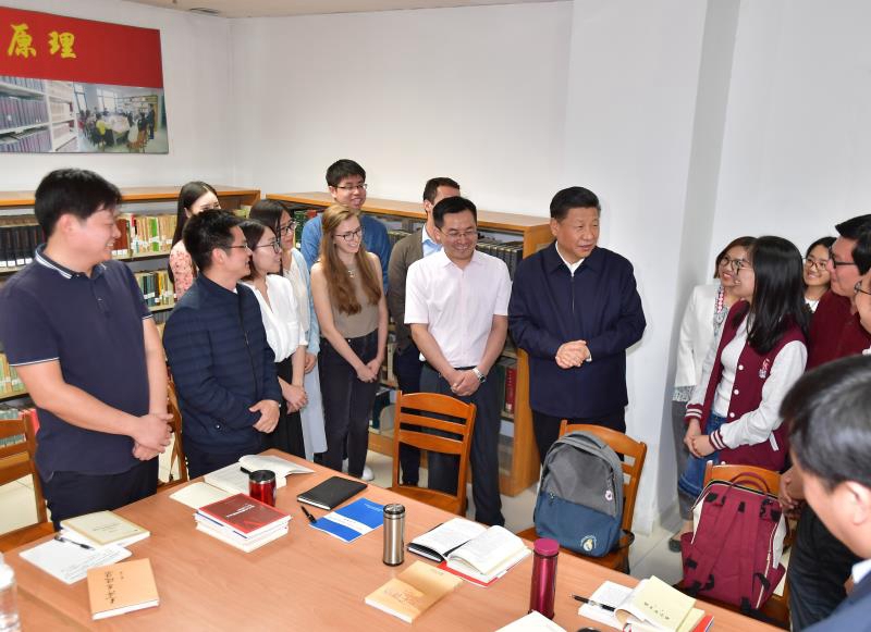 Xi Jinping fordert Aufbau erstklassiger Universit?ten chinesischer Pr?gung