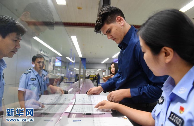 Erstes Praktikantenvisum für Ausl?nder in Fujian erstellt