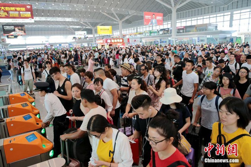 Chinesischer Sommerverkehr beginnt