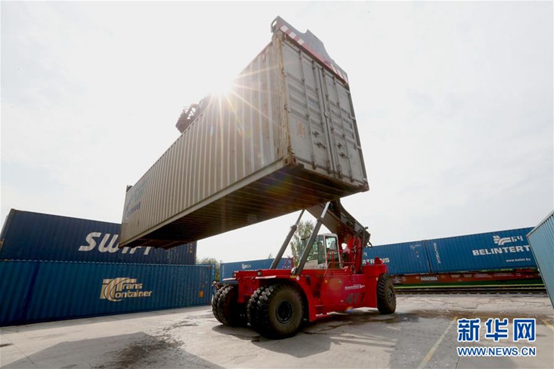 Milchprodukte aus Wei?russland kommen erstmals in China an 