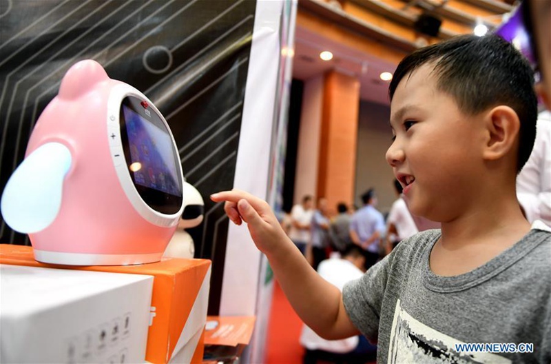 Hightech-Produkte auf der 15. China-ASEAN Expo