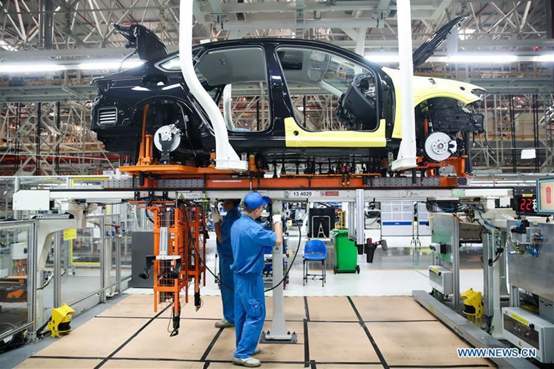 Shanghai Volkswagen pr?sentiert neue Autos auf der CIIE