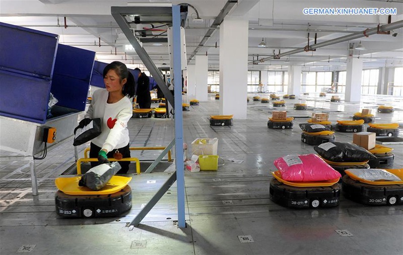 Roboter tragen zum Expressdienst am 11. November bei